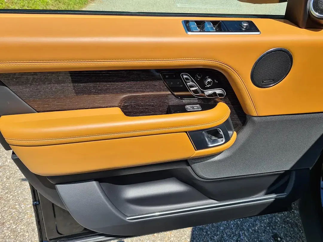 Land Rover Range Rover - Thumbnail 13