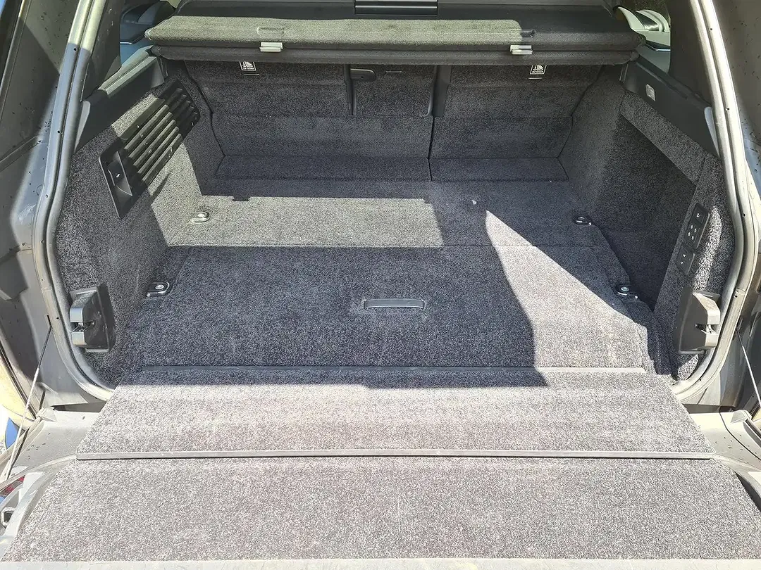 Land Rover Range Rover - Thumbnail 8