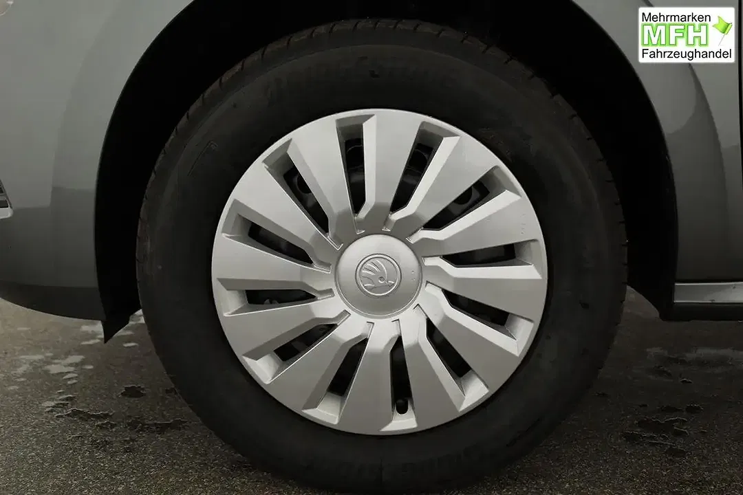 Skoda Kamiq - Thumbnail 13