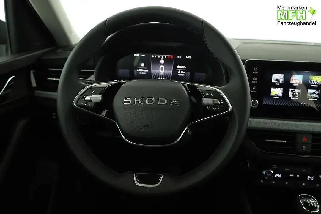 Skoda Kamiq - Thumbnail 5