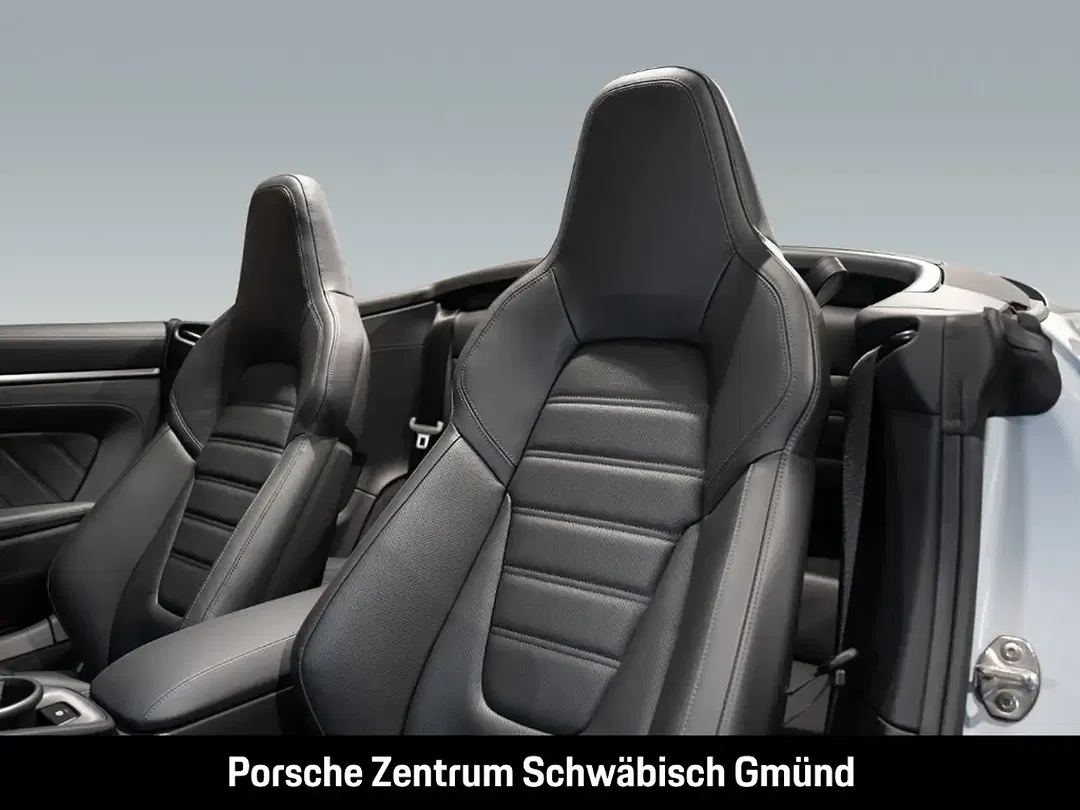 Porsche 992 - Thumbnail 6