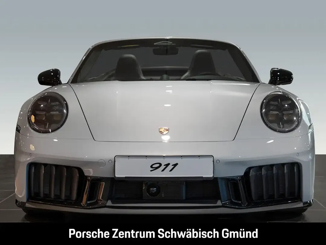 Porsche 992 - Thumbnail 8