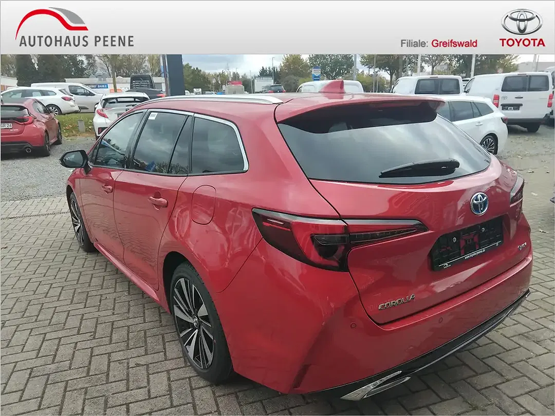 Toyota Corolla - Thumbnail 2