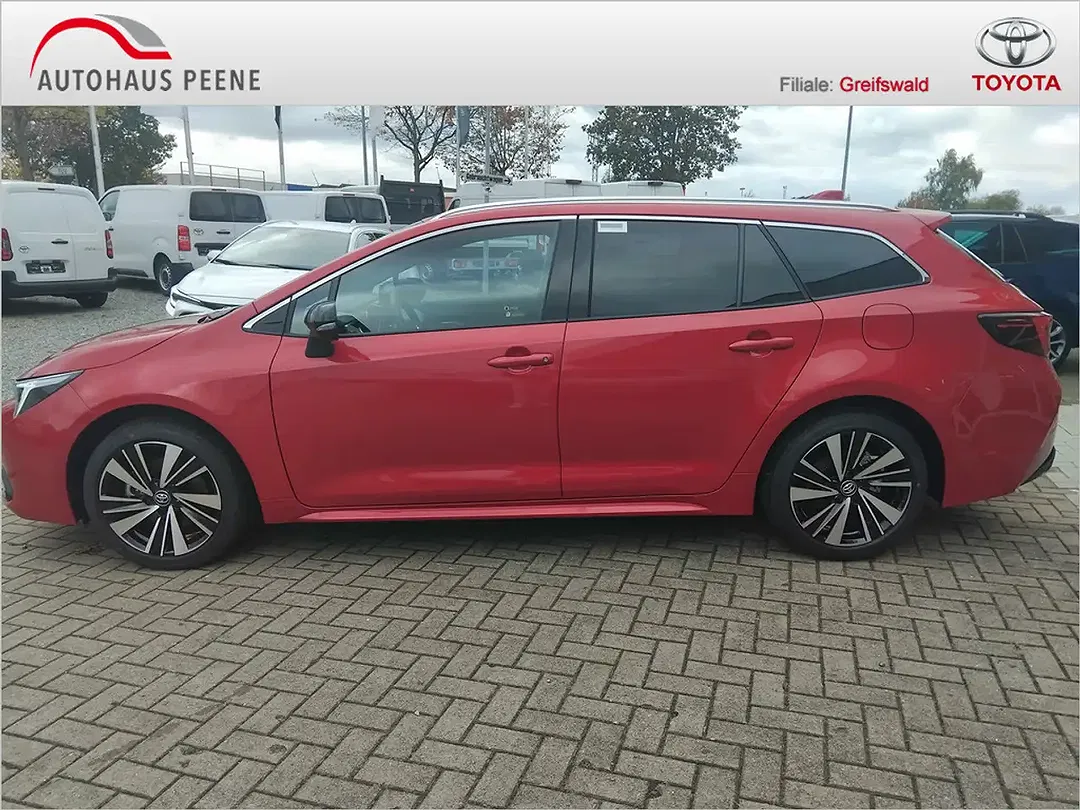 Toyota Corolla - Thumbnail 3