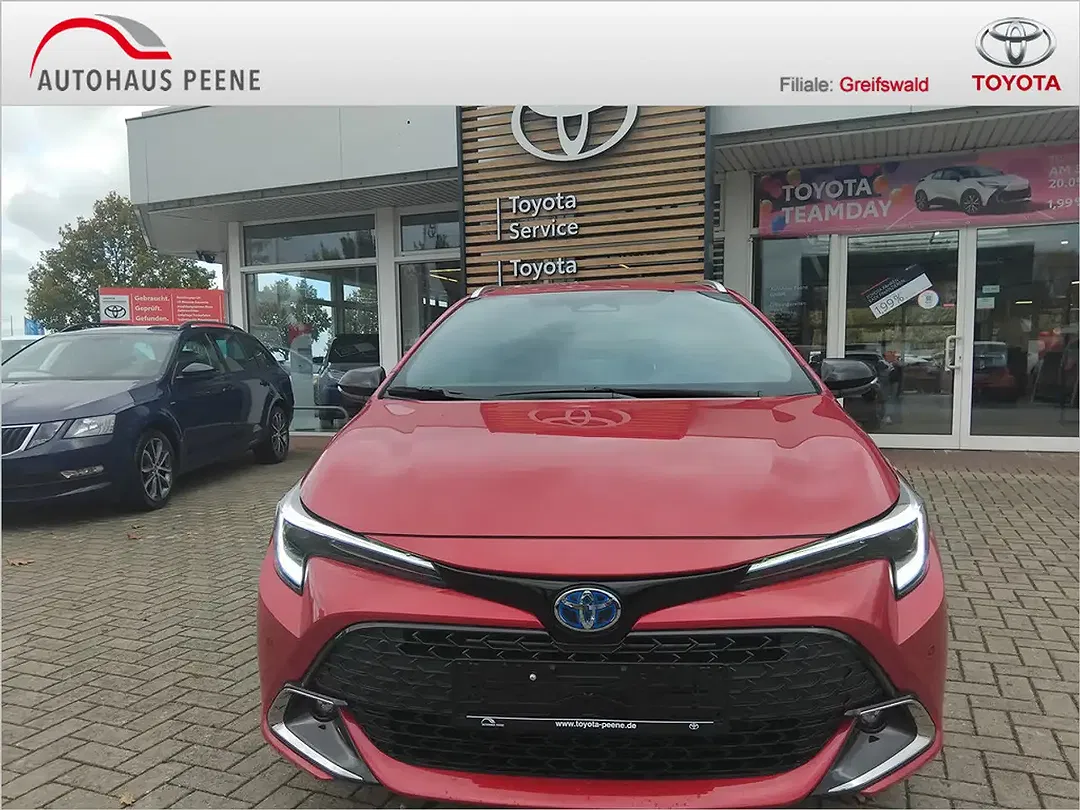 Toyota Corolla - Thumbnail 5