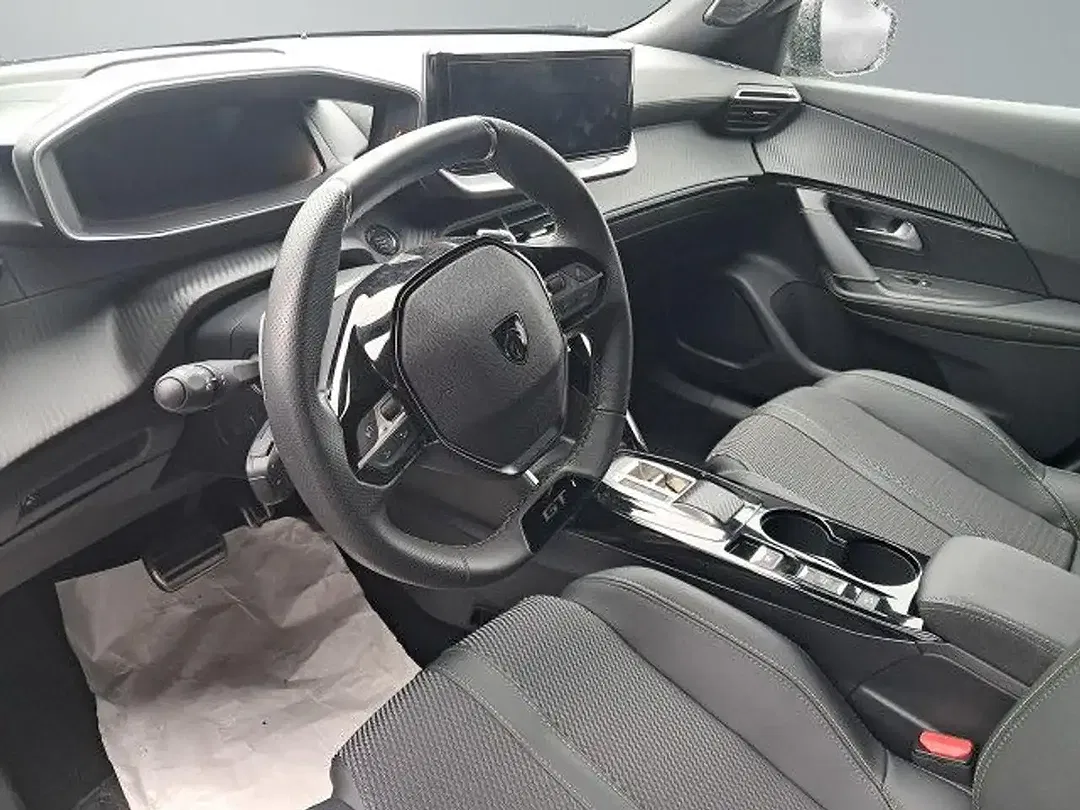 Peugeot 2008 - Thumbnail 11