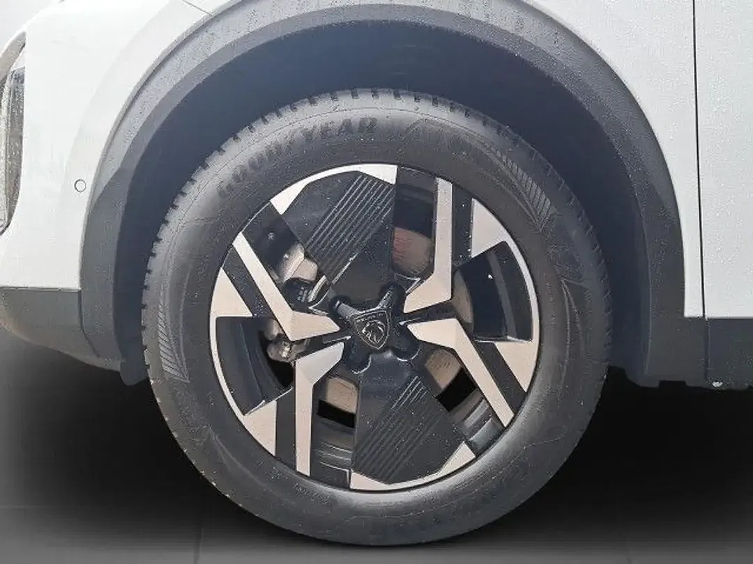 Peugeot 2008 - Thumbnail 9