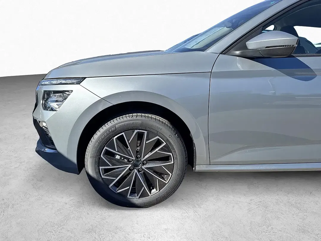 Skoda Kamiq - Thumbnail 4