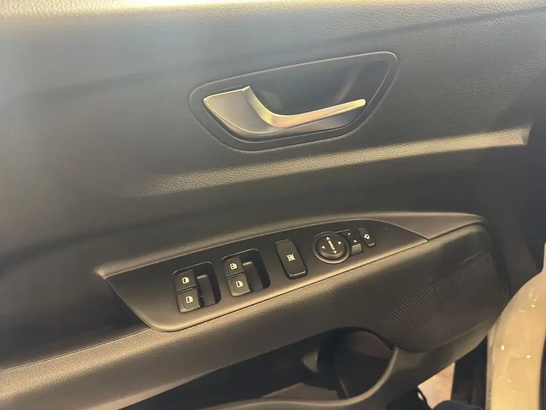 Kia Stonic - Thumbnail 14