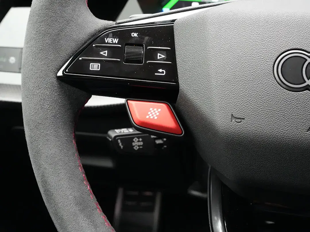 Audi RS3 - Thumbnail 11