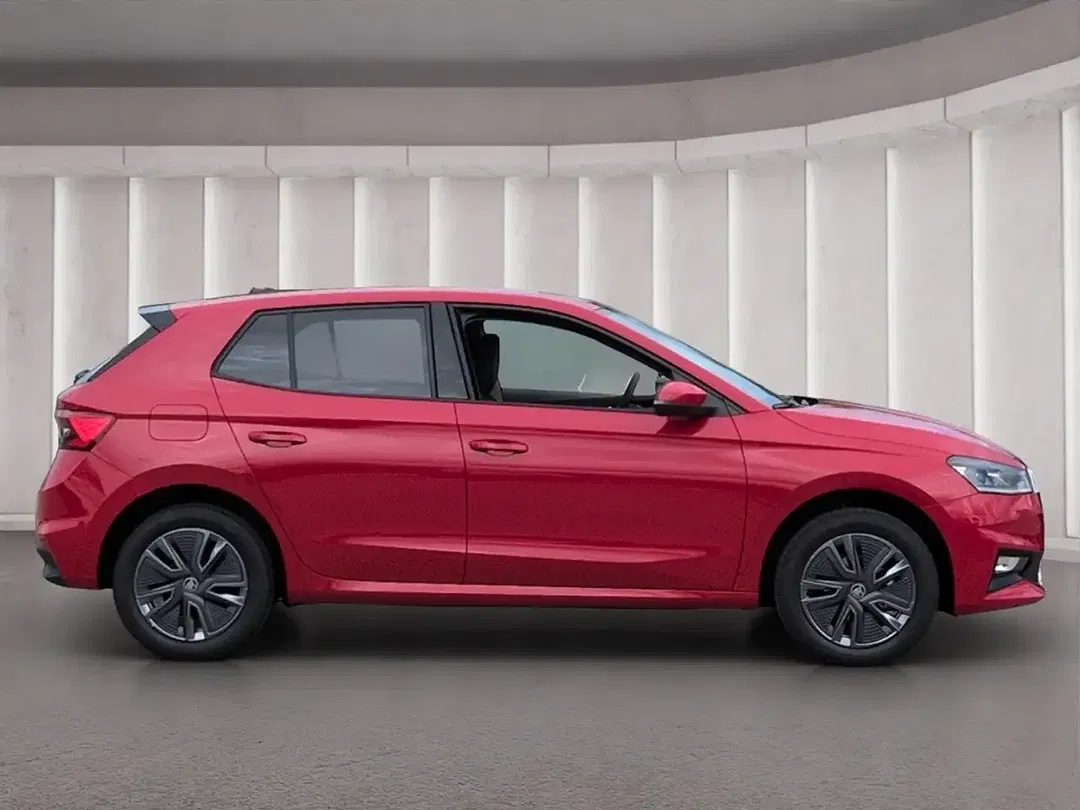 Skoda Fabia - Thumbnail 2