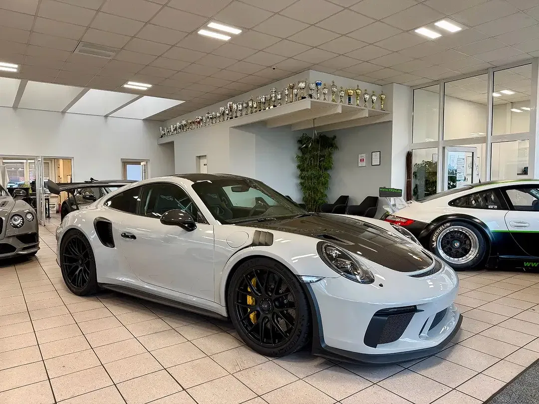 Porsche 991 GT3 RS Weissach PCCB