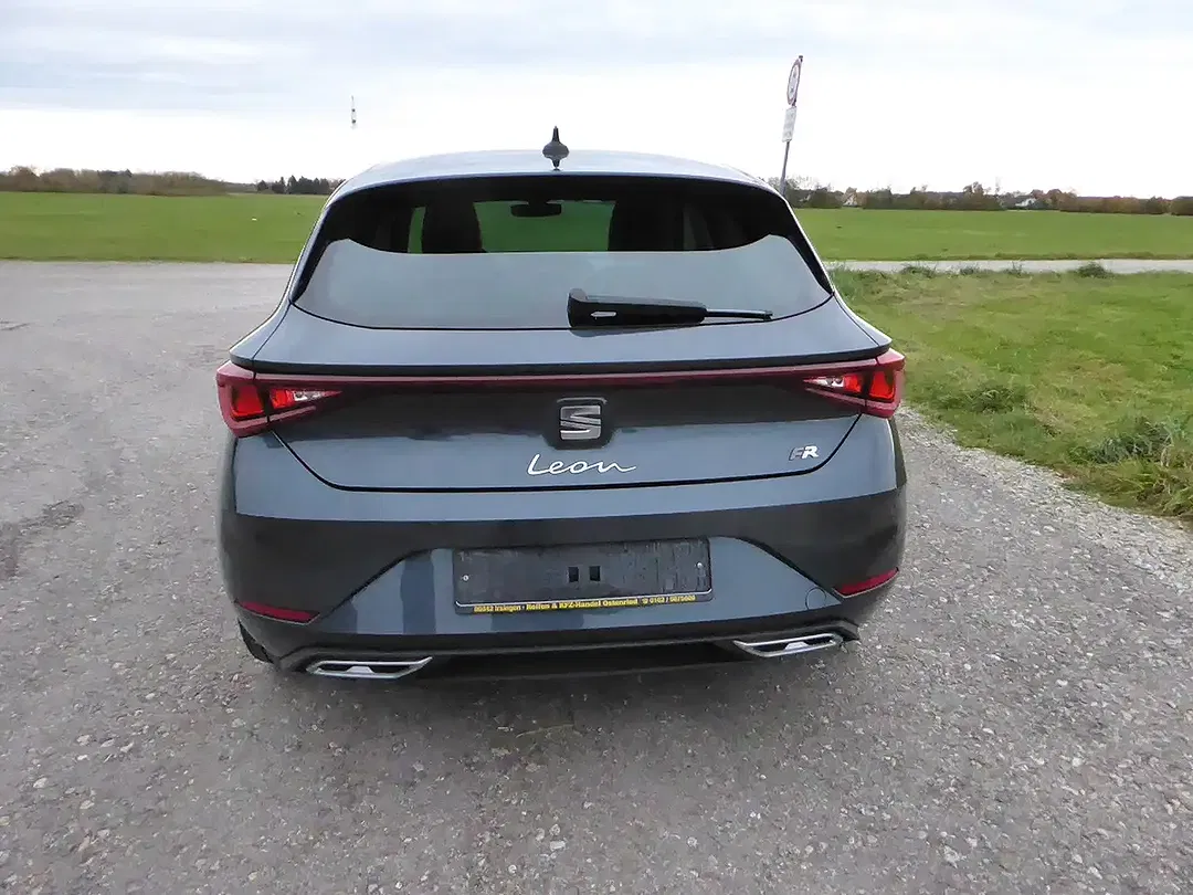 SEAT Leon - Thumbnail 5