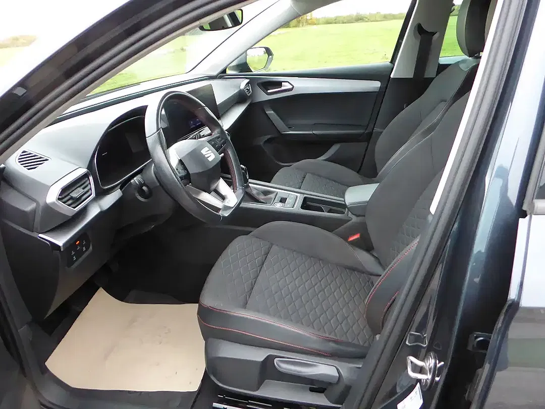 SEAT Leon - Thumbnail 8