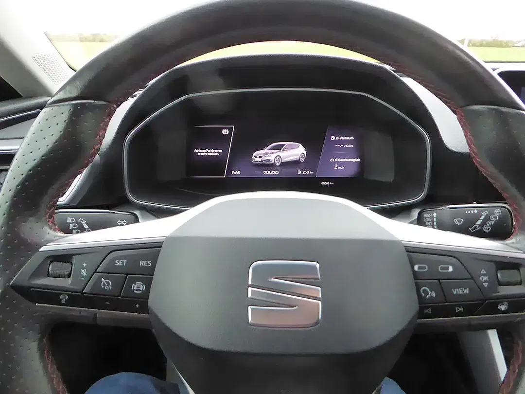 SEAT Leon - Thumbnail 9