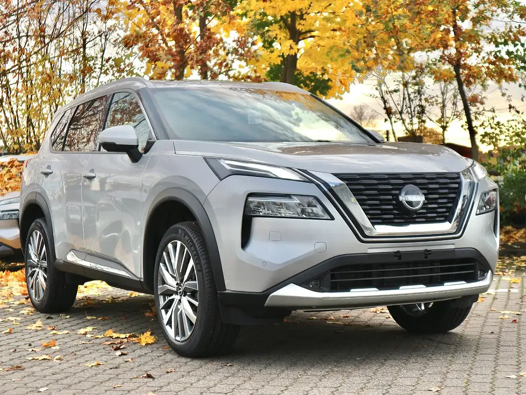 Nissan X-Trail - Thumbnail 4