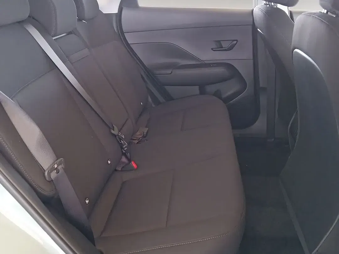 Hyundai KONA - Thumbnail 13