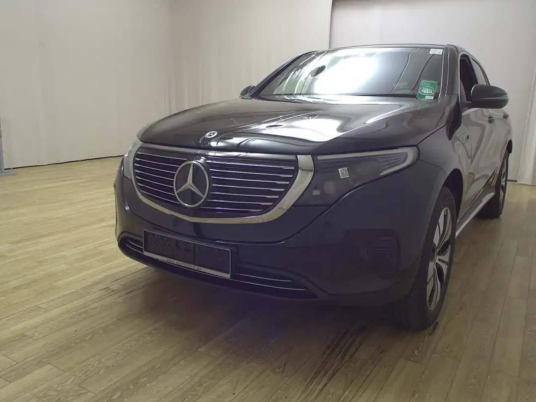 Mercedes-Benz EQC 400 - Thumbnail 2