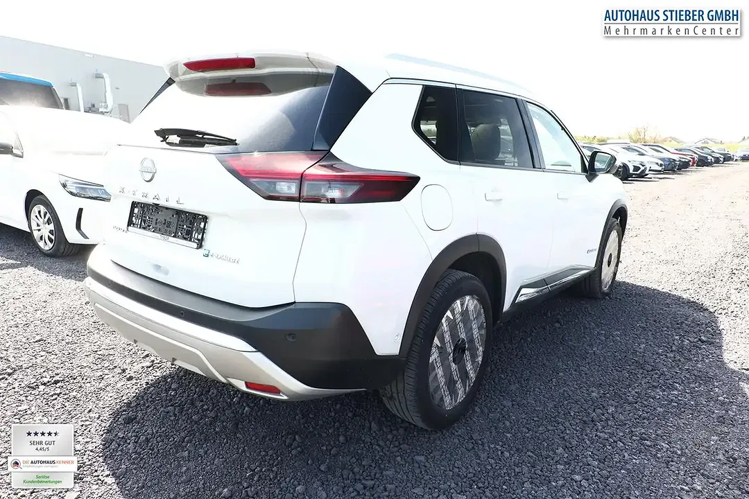 Nissan X-Trail - Thumbnail 3