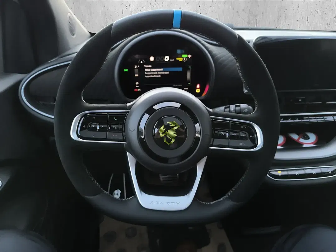 Abarth 500 - Thumbnail 11