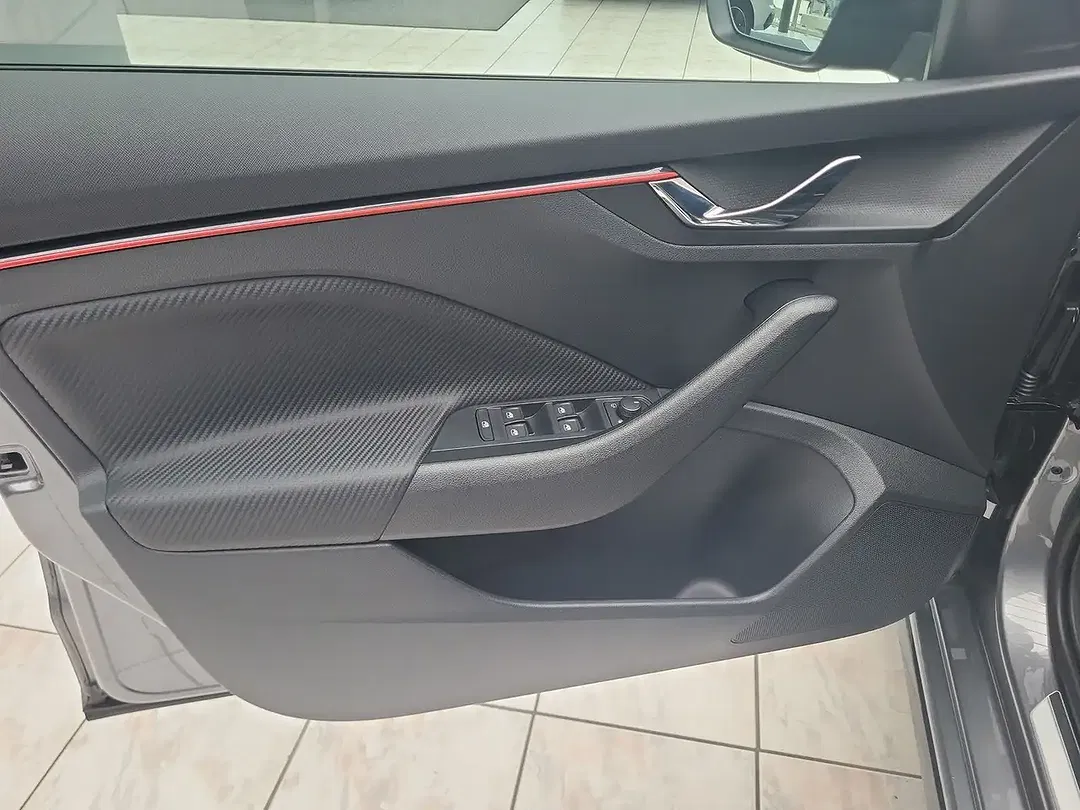 Skoda Scala - Thumbnail 11