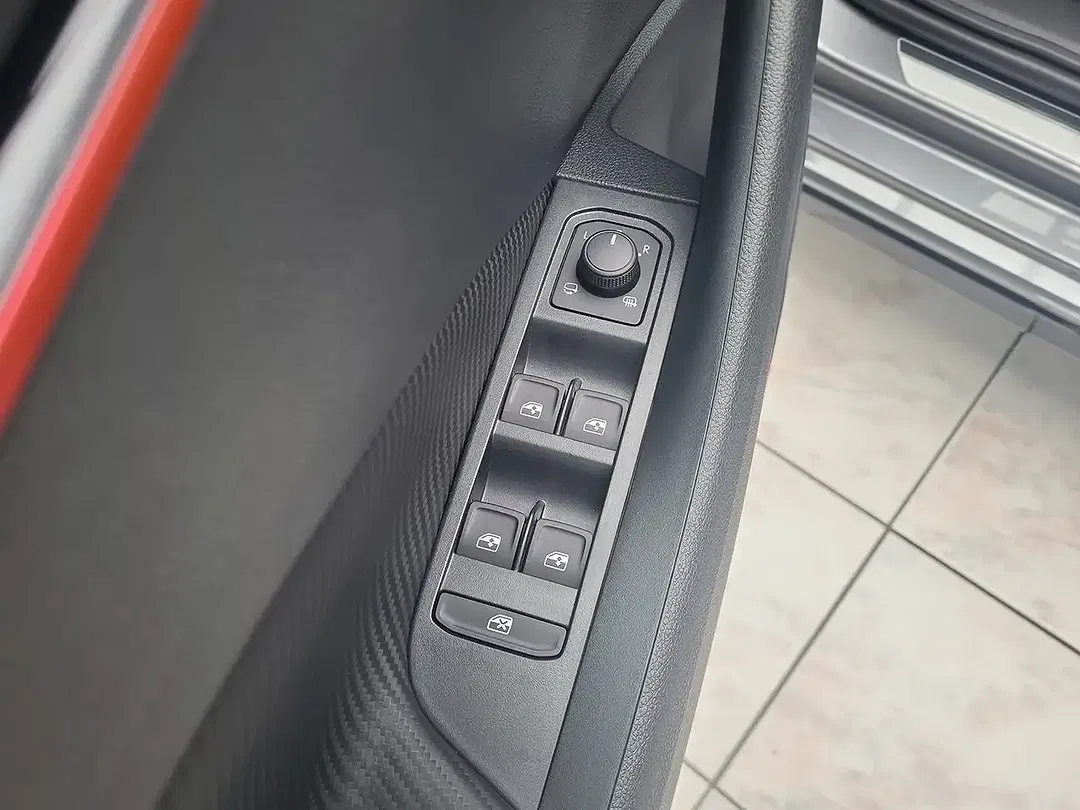 Skoda Scala - Thumbnail 12