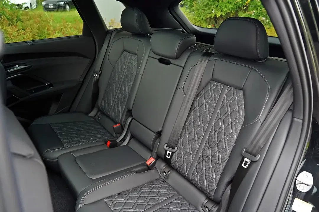 Audi SQ5 - Thumbnail 15