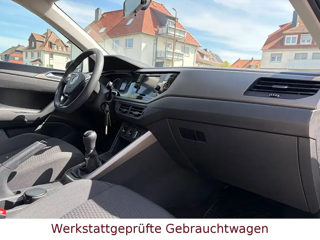 Volkswagen Polo - Thumbnail 14