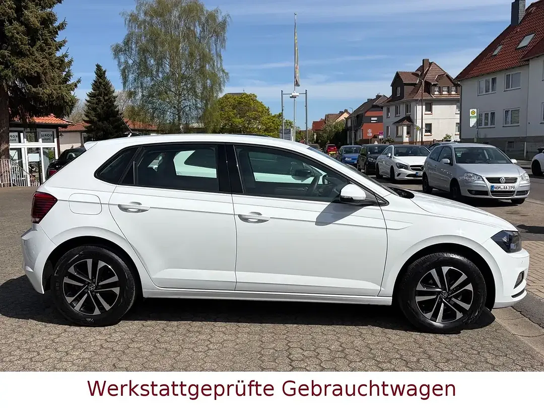 Volkswagen Polo - Thumbnail 3