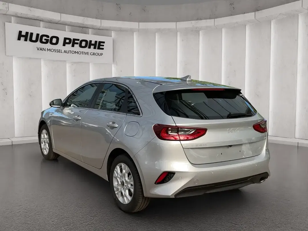 Kia Ceed / cee'd - Thumbnail 4