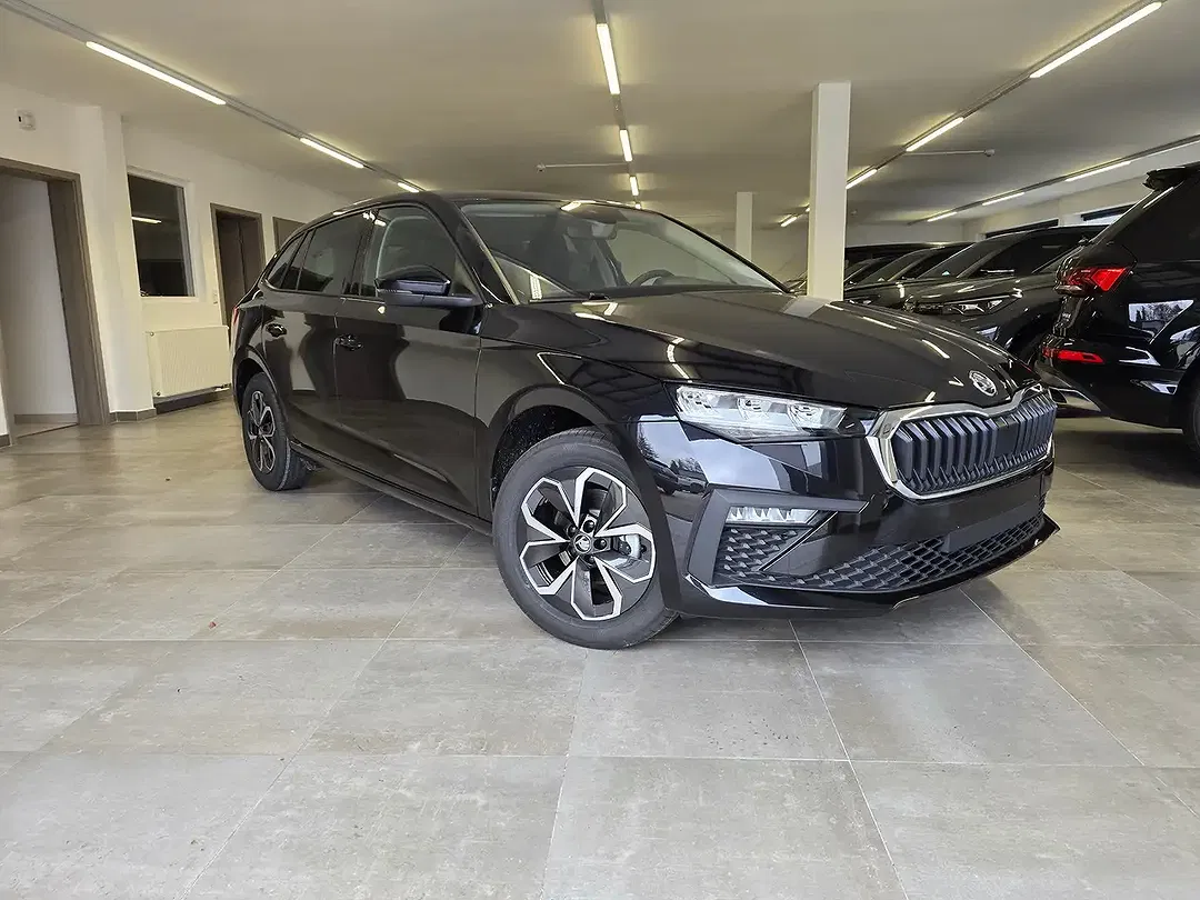 Skoda Scala - Thumbnail 2