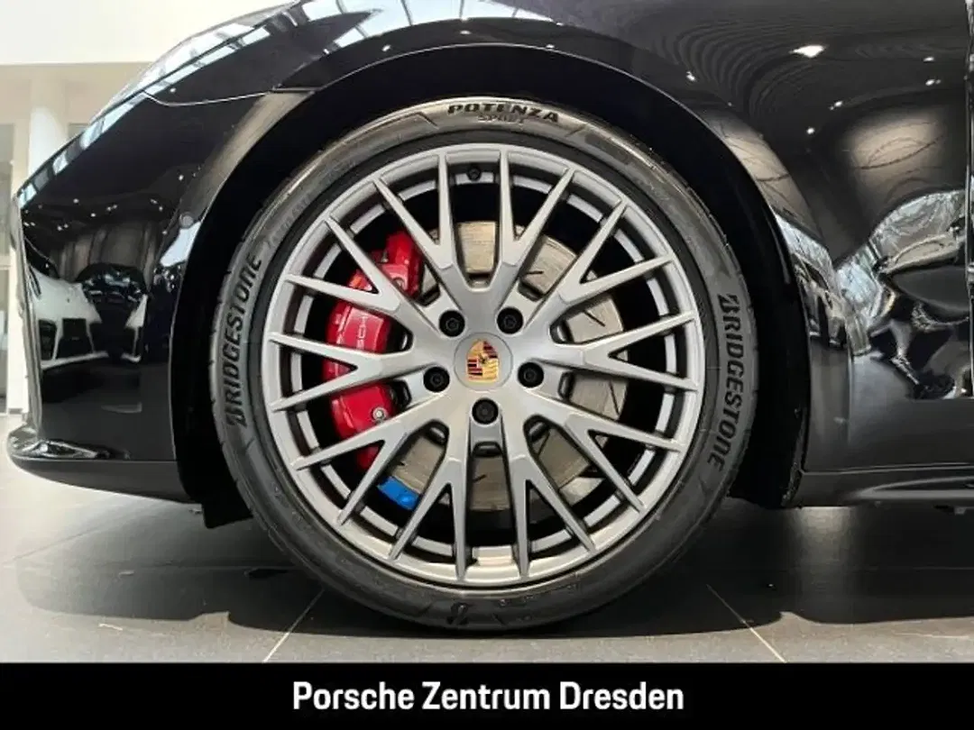 Porsche Panamera - Thumbnail 11