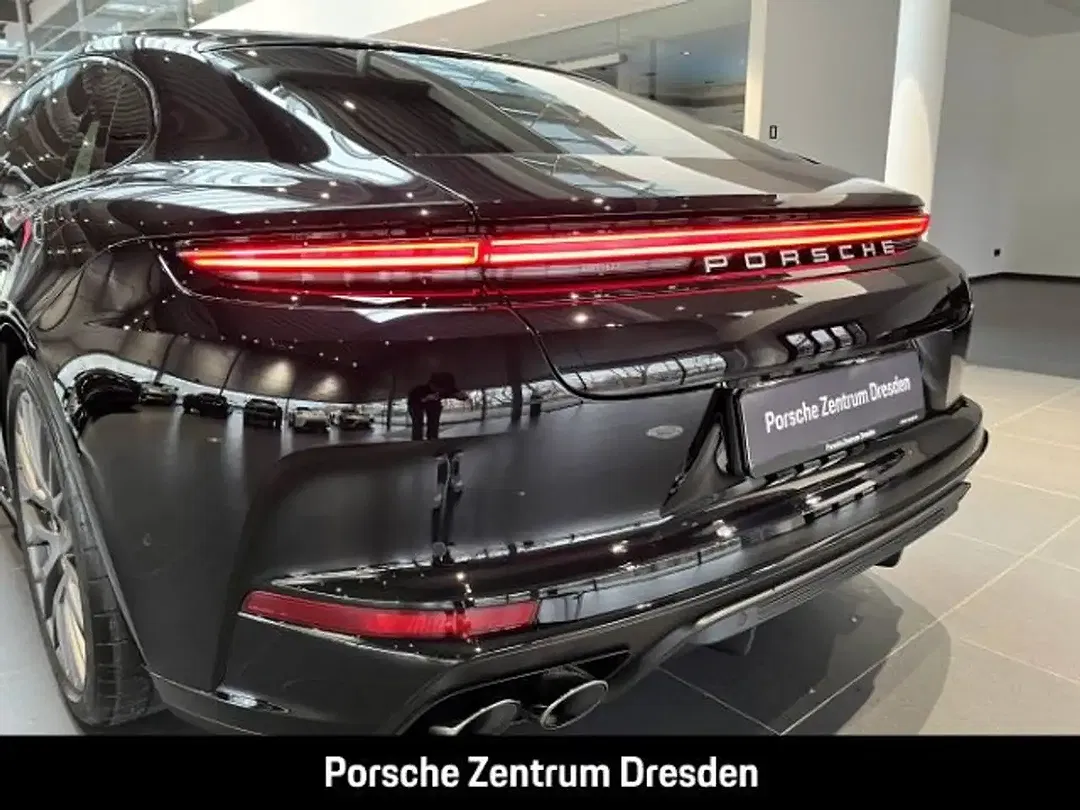 Porsche Panamera - Thumbnail 13