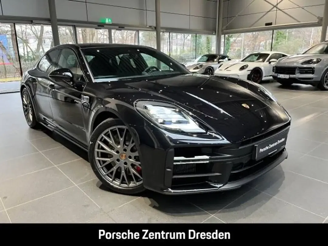 Porsche Panamera - Thumbnail 6