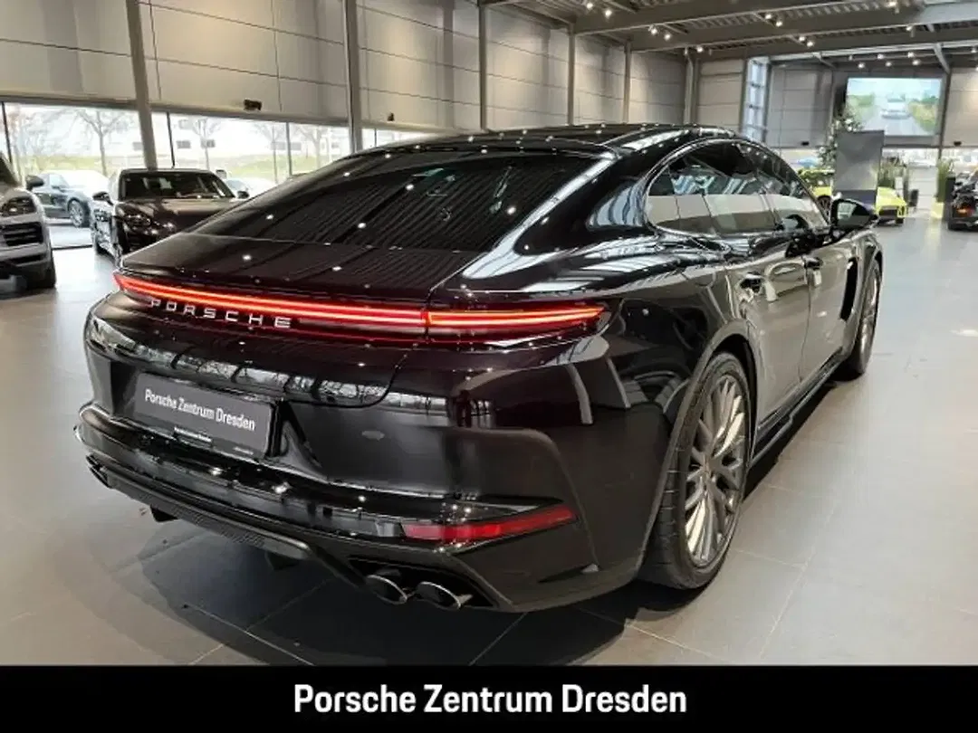 Porsche Panamera - Thumbnail 8