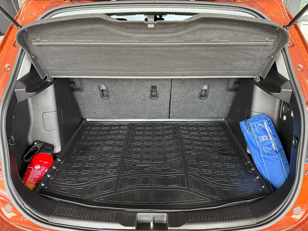Suzuki SX4 S-Cross - Thumbnail 10