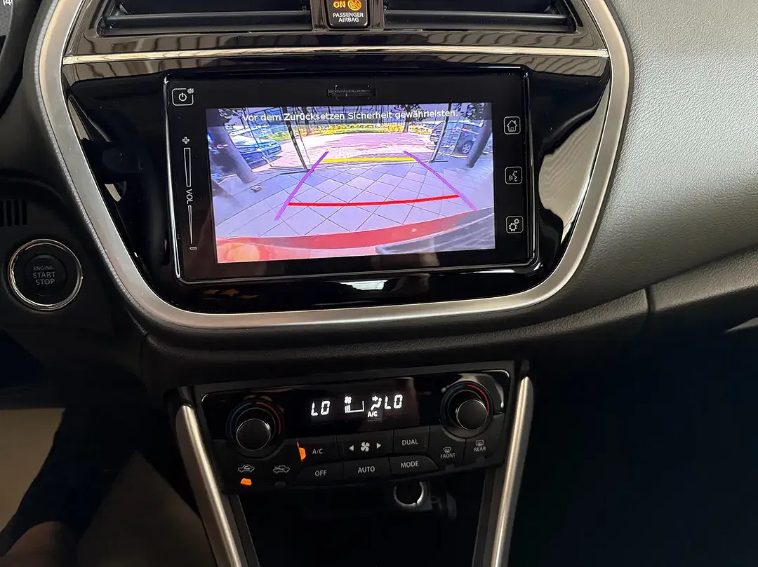 Suzuki SX4 S-Cross - Thumbnail 8