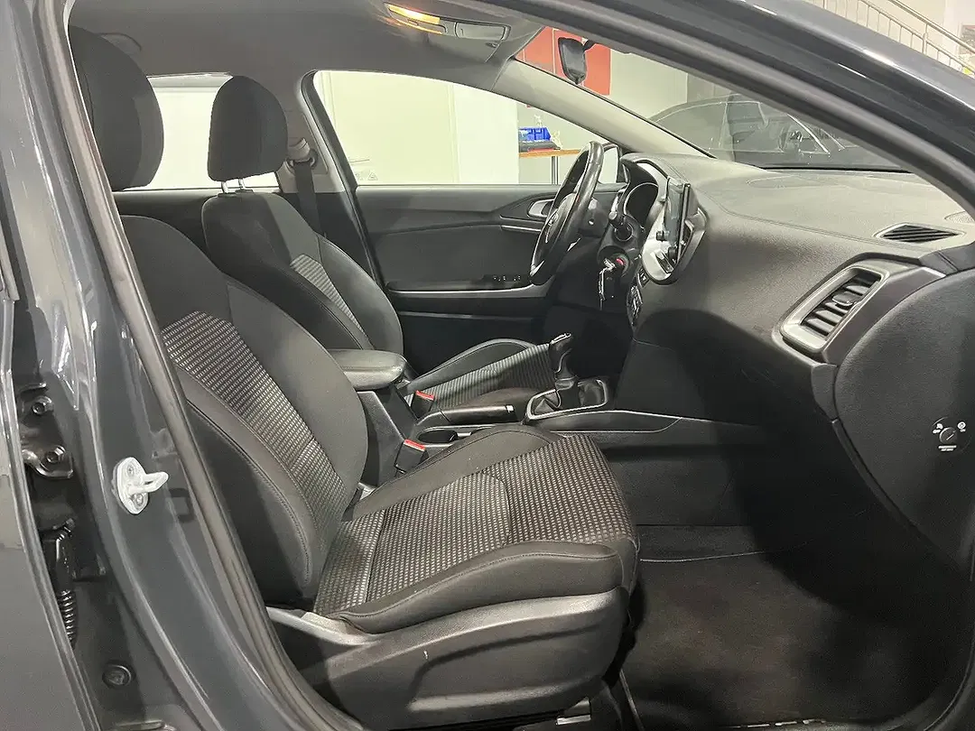 Kia Ceed SW / cee'd SW - Thumbnail 15