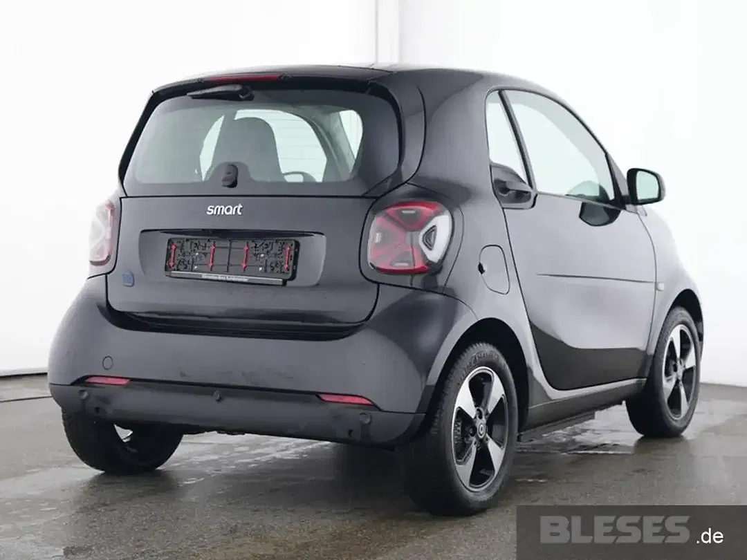 smart forTwo - Thumbnail 2