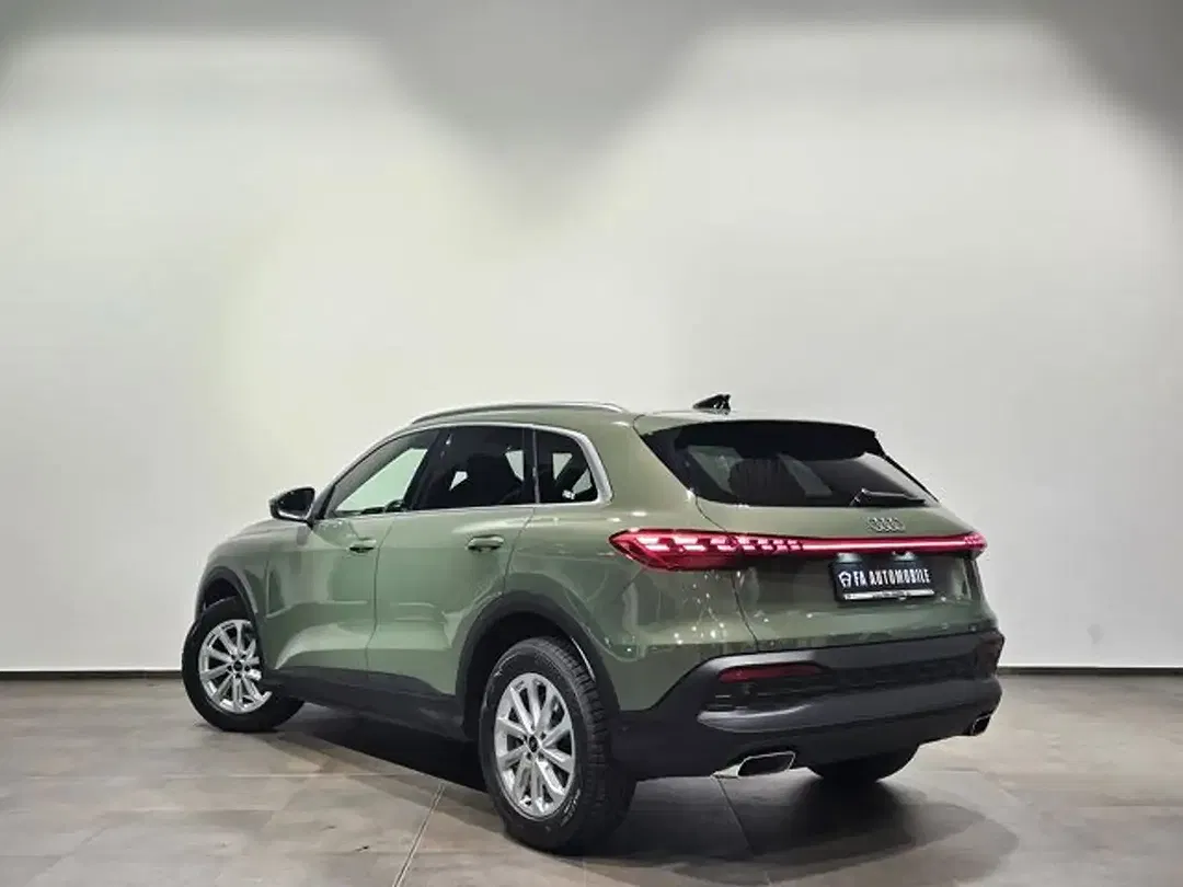 Audi Q5 - Thumbnail 9
