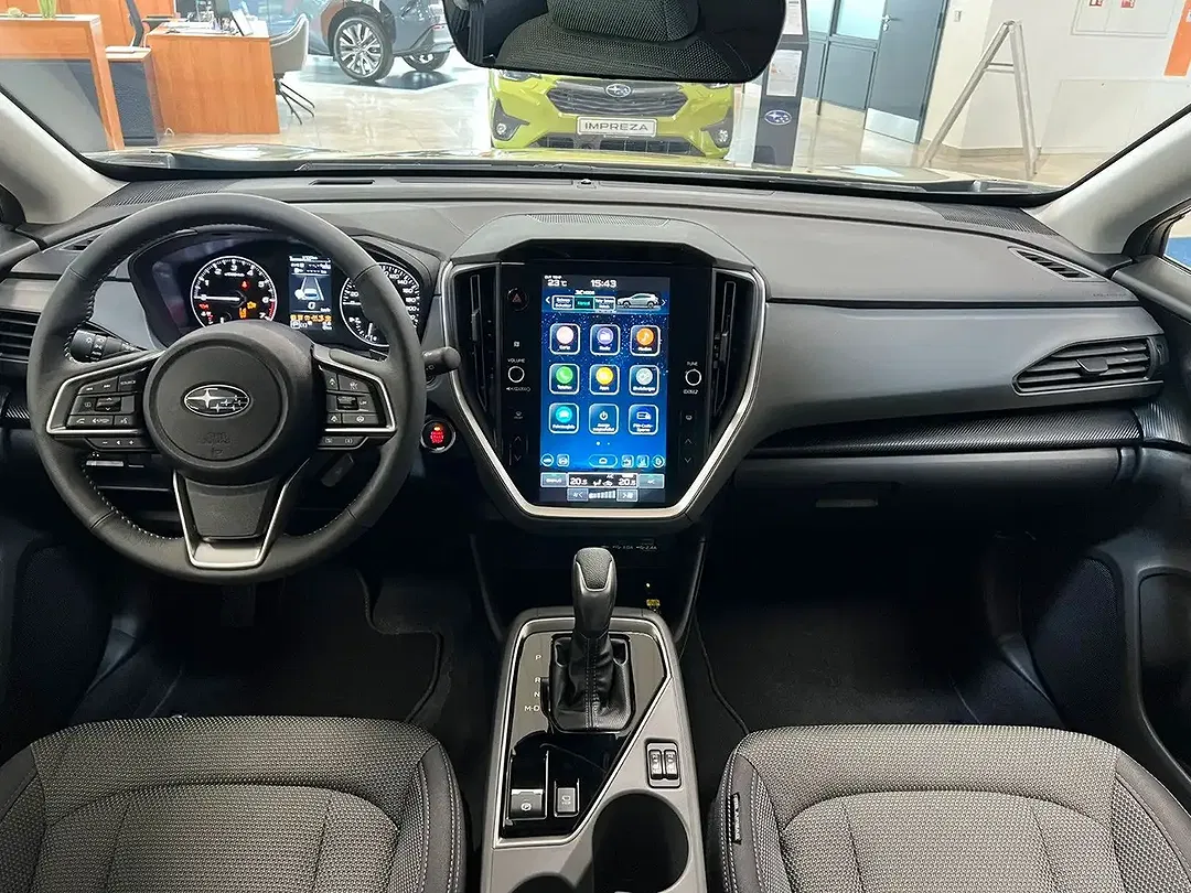Subaru Crosstrek - Thumbnail 13