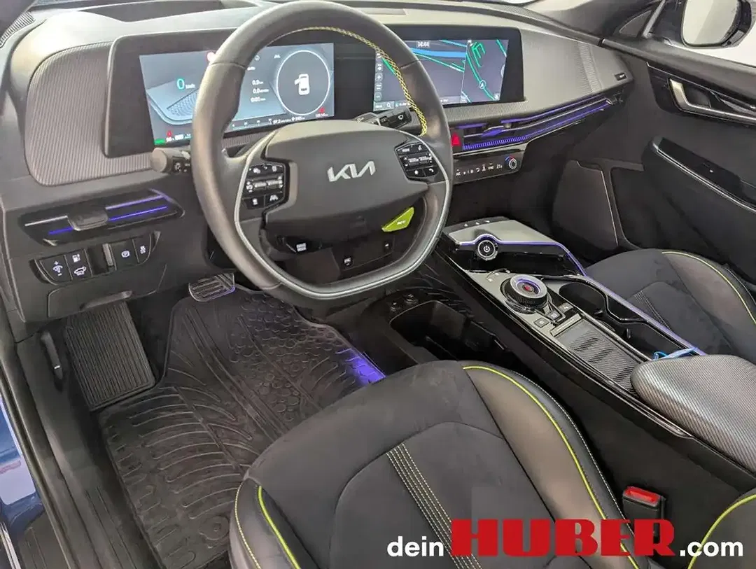 Kia EV6 - Thumbnail 13