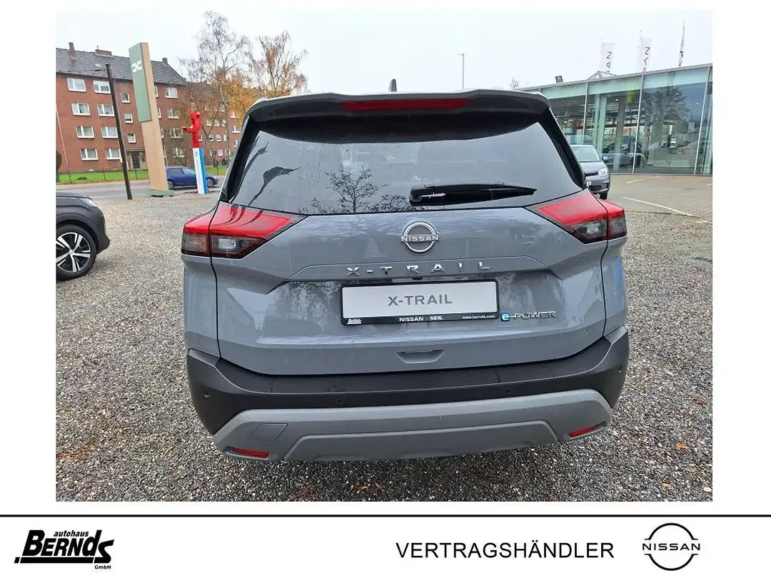 Nissan X-Trail - Thumbnail 4