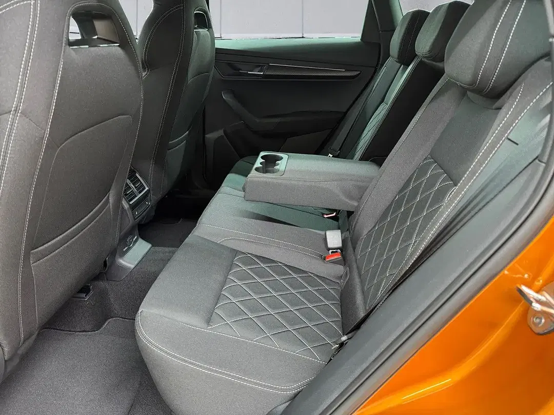 Skoda Karoq - Thumbnail 5