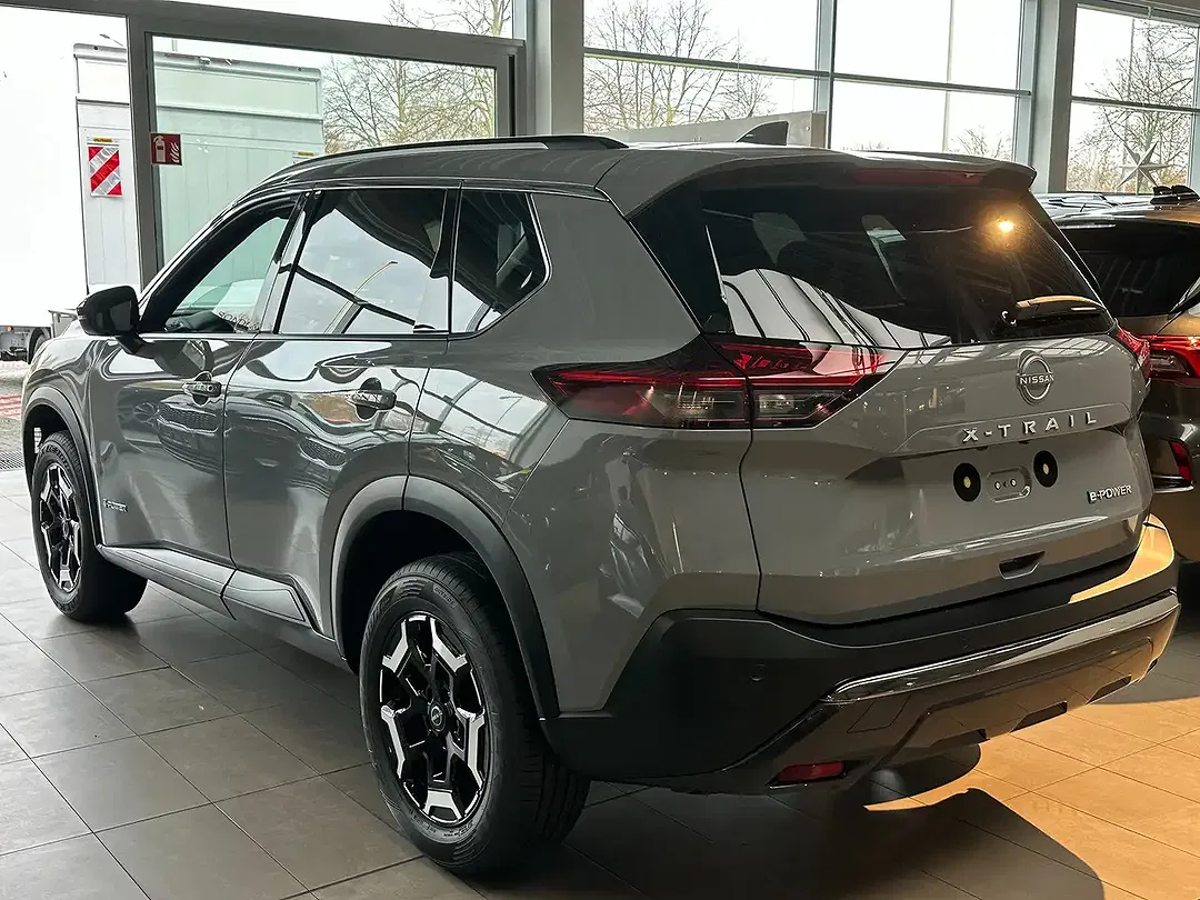 Nissan X-Trail - Thumbnail 4