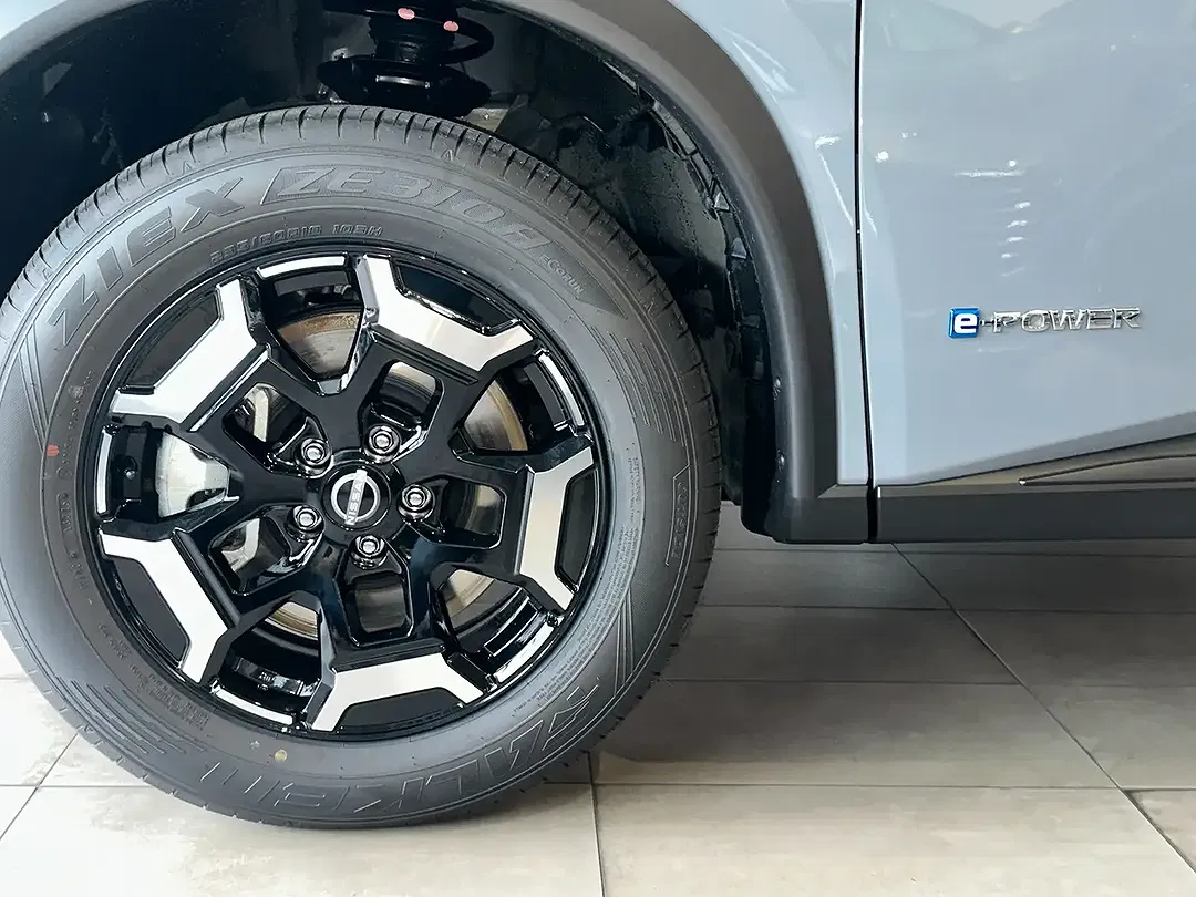 Nissan X-Trail - Thumbnail 6