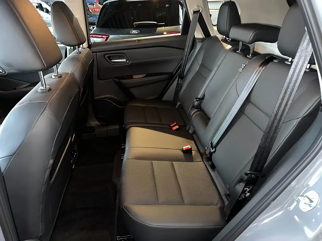 Nissan X-Trail - Thumbnail 9