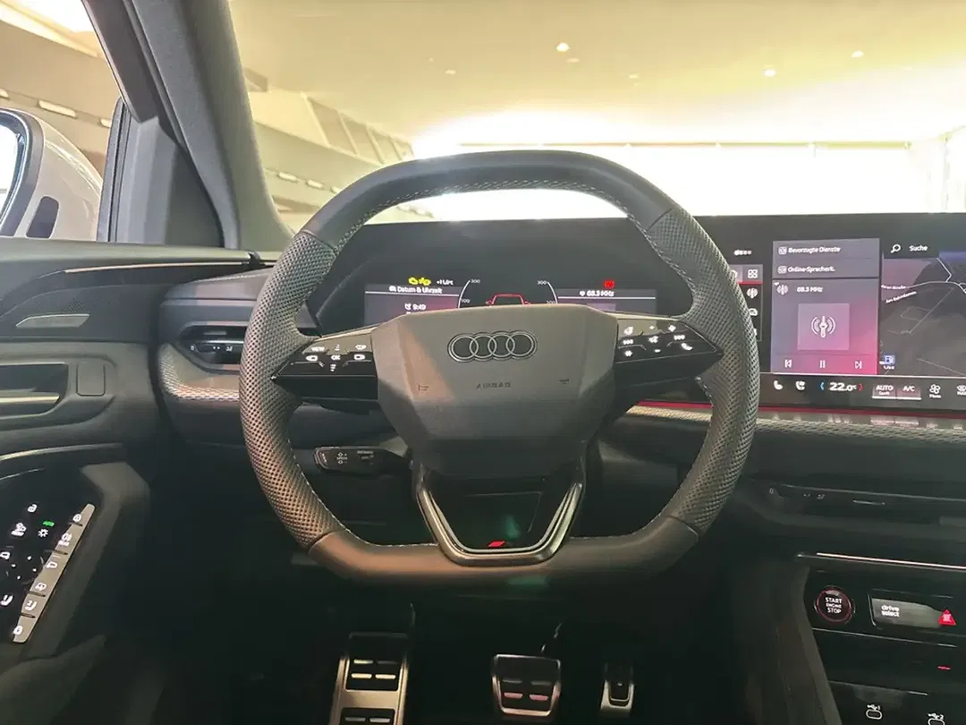 Audi SQ5 - Thumbnail 9