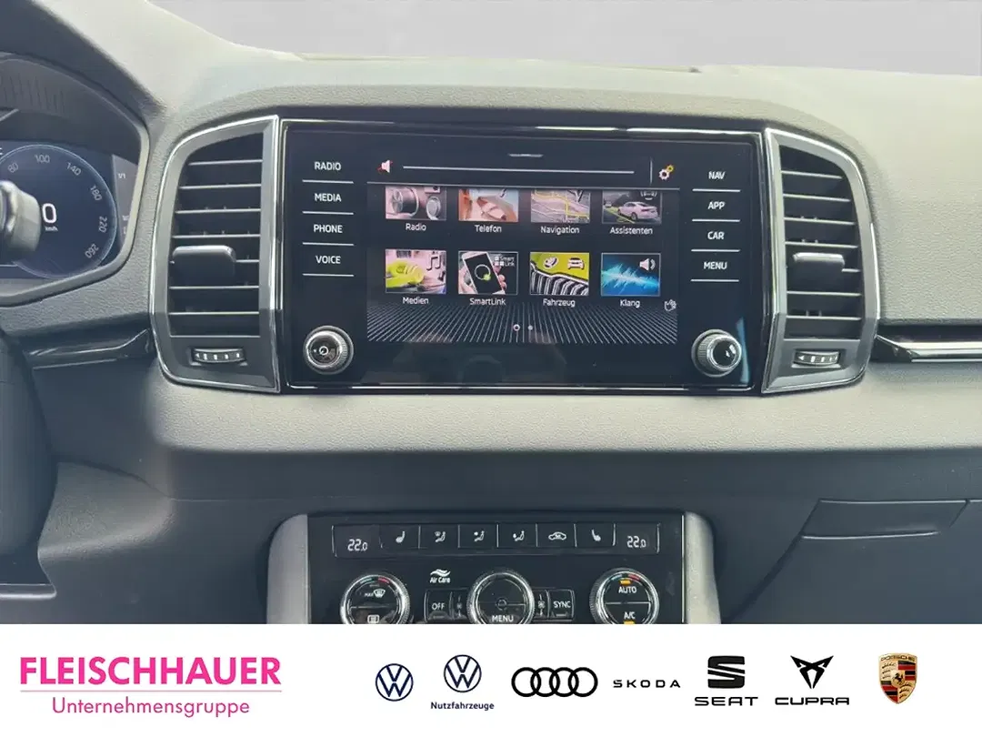 Skoda Karoq - Thumbnail 11