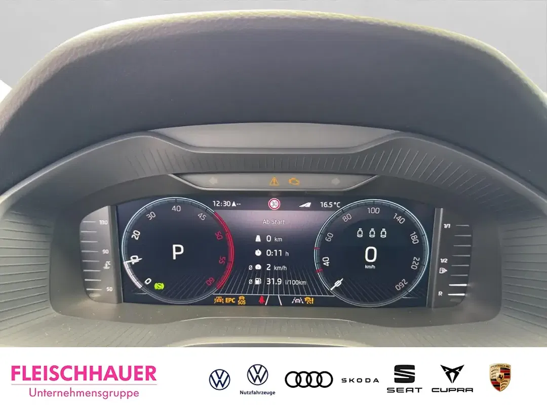 Skoda Karoq - Thumbnail 9